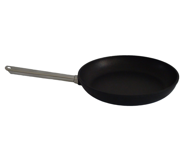 Titanová Profi pánev 32 cm vysoká 4,5 cm BAF Gigant Indukce